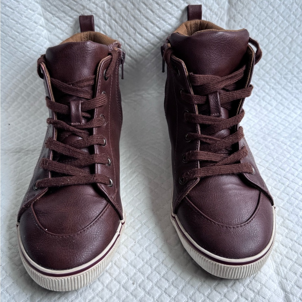 Cat & Jack Brown Kids Casual High-top Sneakers